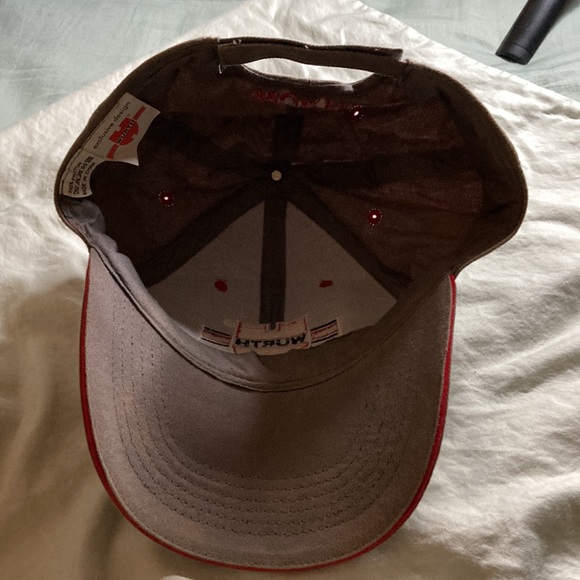 Wurth hat with Velcro back closing - Picture 3 of 5